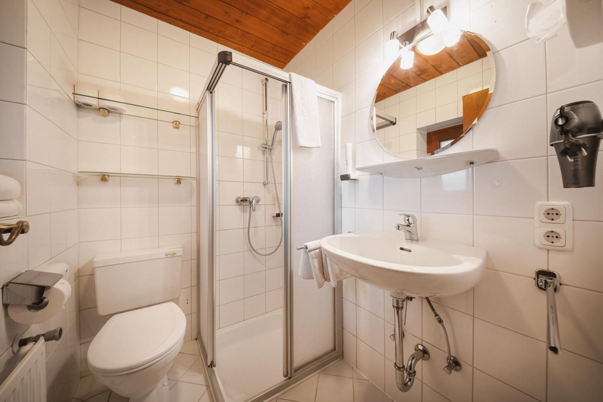 Gaestehaus Johanna Self-Check-In Kitzbühel Exteriör bild